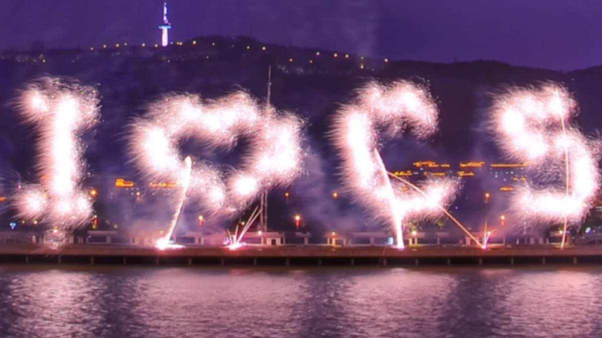 各地跨年烟花盛宴，绚丽光影共度美好新岁